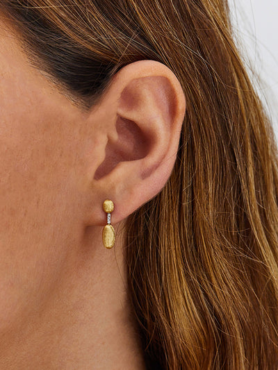 "dancing Élite" gold and diamonds handmade minimal earrings
