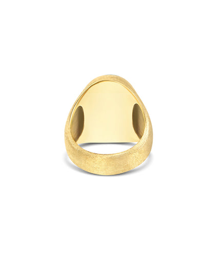 Anello chevalier "Muse" Rosolio in oro inciso, quarzo fragola e cristallo di rocca (grande)