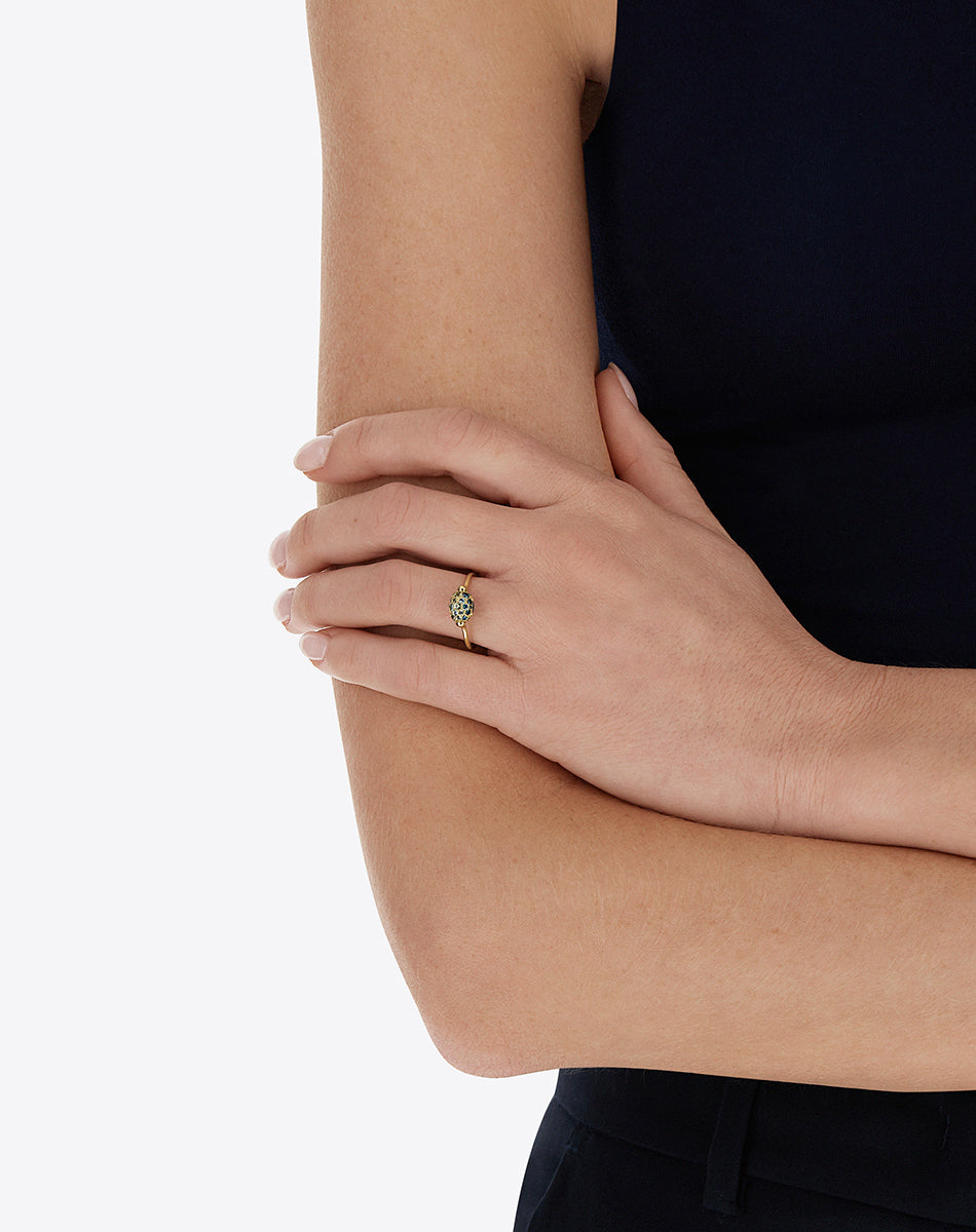 リング "Reverse Baby" ダブルフェイス ゴールド、ブルーダイヤモンド、スイスブルートパーズ、グリーンサファイア、ロンドンブルートパーズ