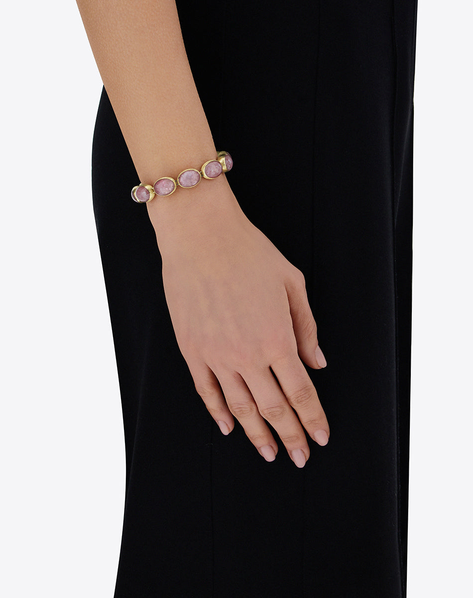Rosolio “Muse” double-sided beaded bracelet in engraved gold, strawberry quartz and rock crystal (small)