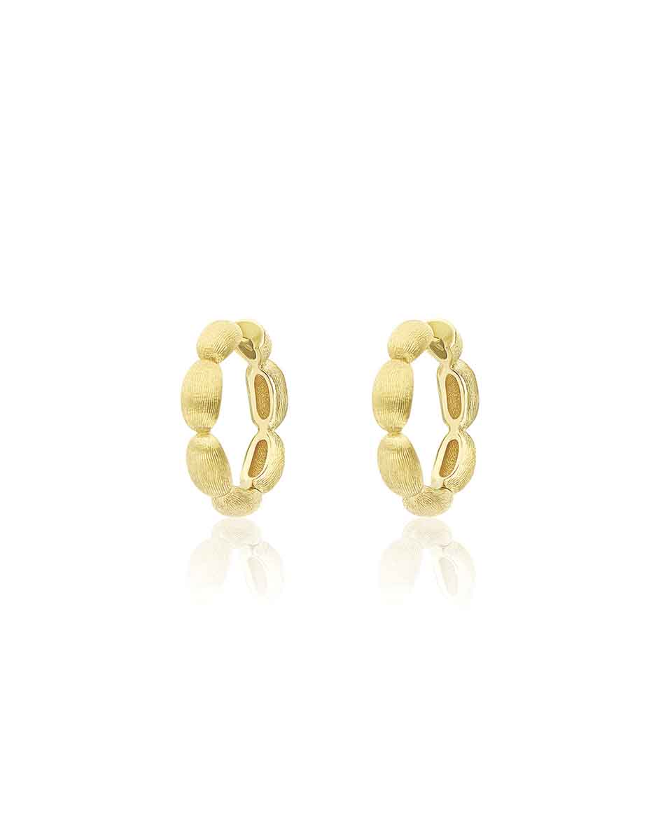 "Diva" gold hoop earrings (medium)