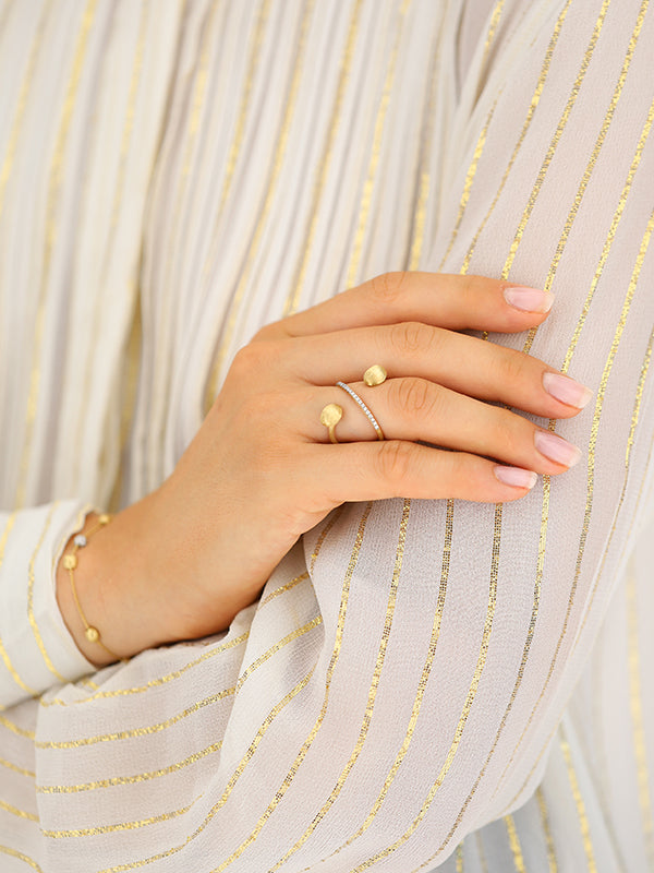 "Élite" hand-engraved gold boules and diamonds criss cross ring (large)