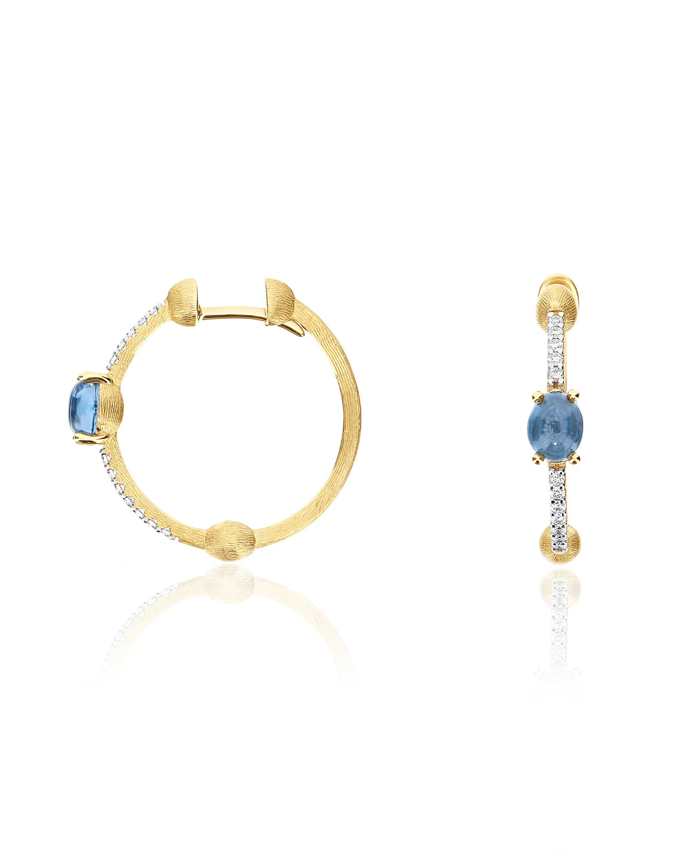 Orecchini a cerchio "DANCING AZURE" in oro, diamanti e topazio London blu