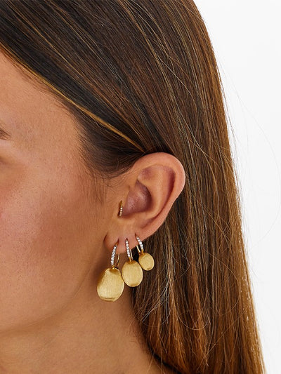 "ciliegina" gold ball drop single earring with diamonds details (medium)
