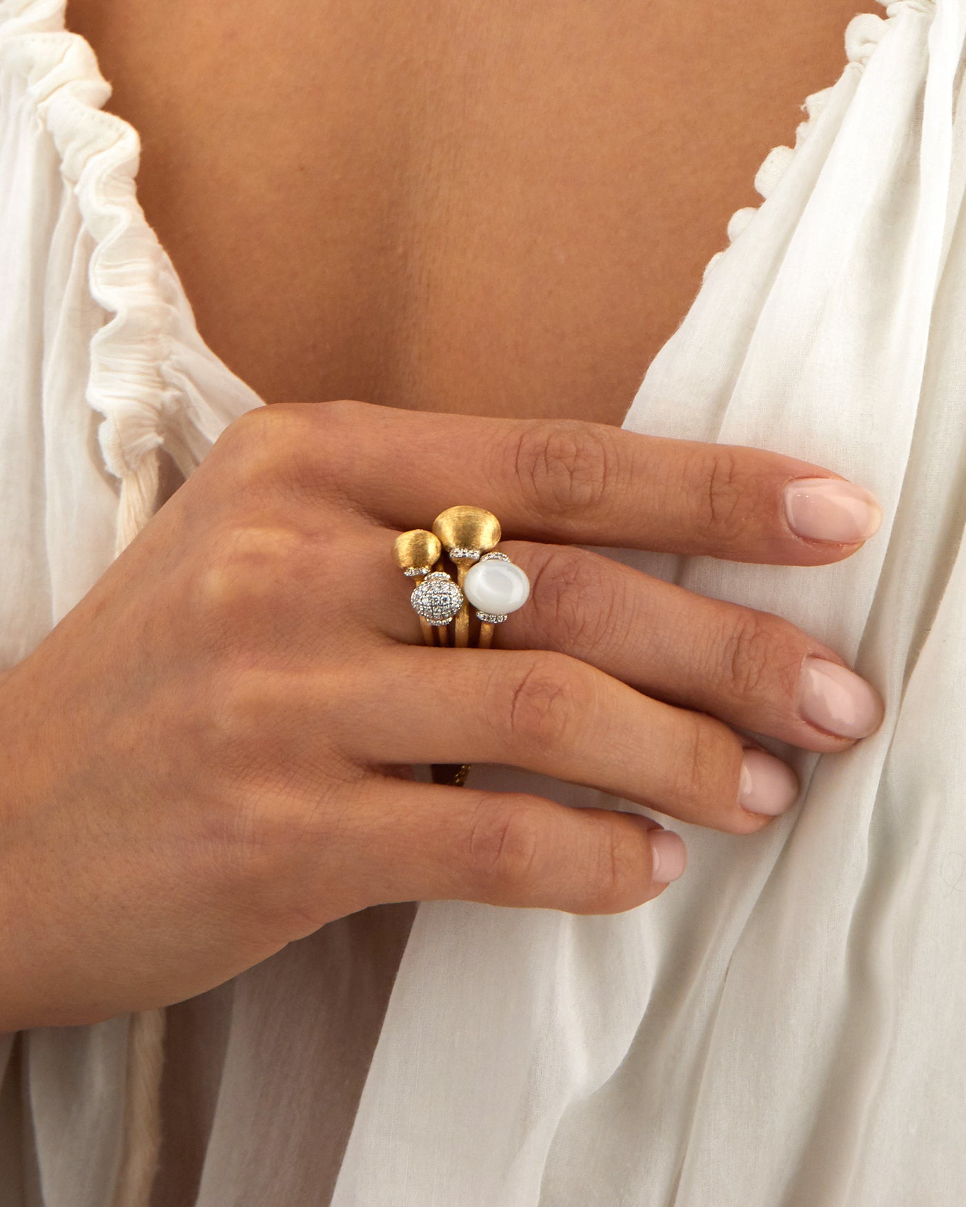 "white desert" gold, diamonds and moonstone ring (small) 