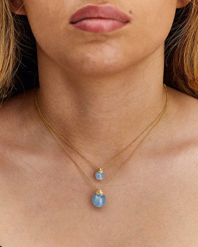 "azure" gold, diamonds and aquamarine tiny pendant 