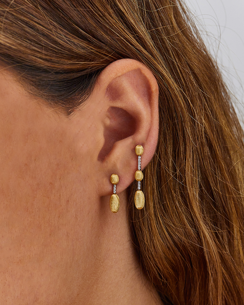 "dancing Élite" gold and diamonds handmade minimal earrings