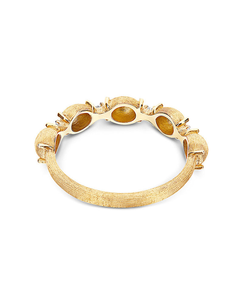 "élite" diamonds and tiny gold boules ring 